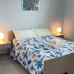 Hotel Leverblu House